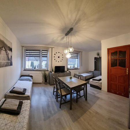 Noclegi Na Lacznej Świebodzice Dış mekan fotoğraf