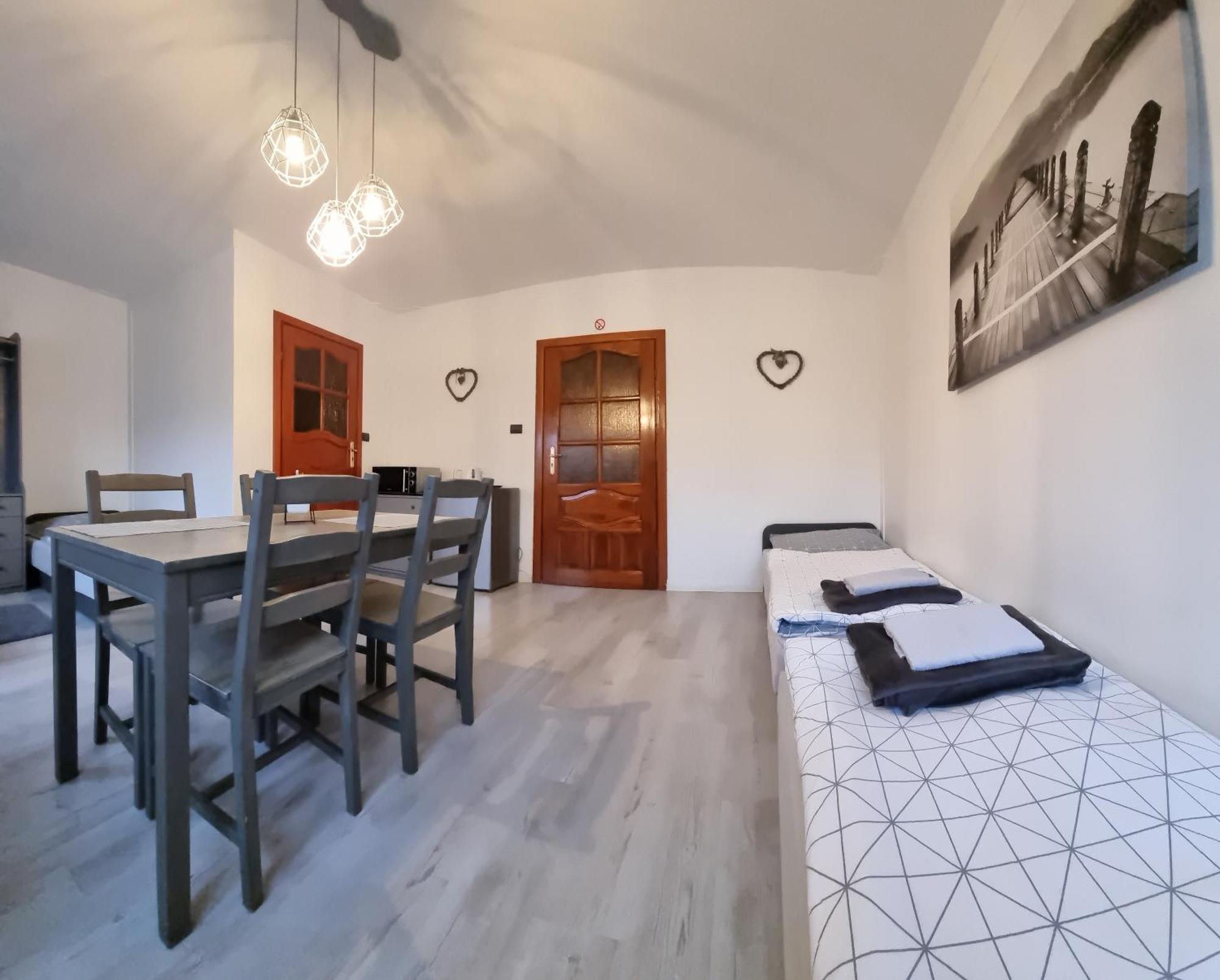 Noclegi Na Lacznej Świebodzice Dış mekan fotoğraf